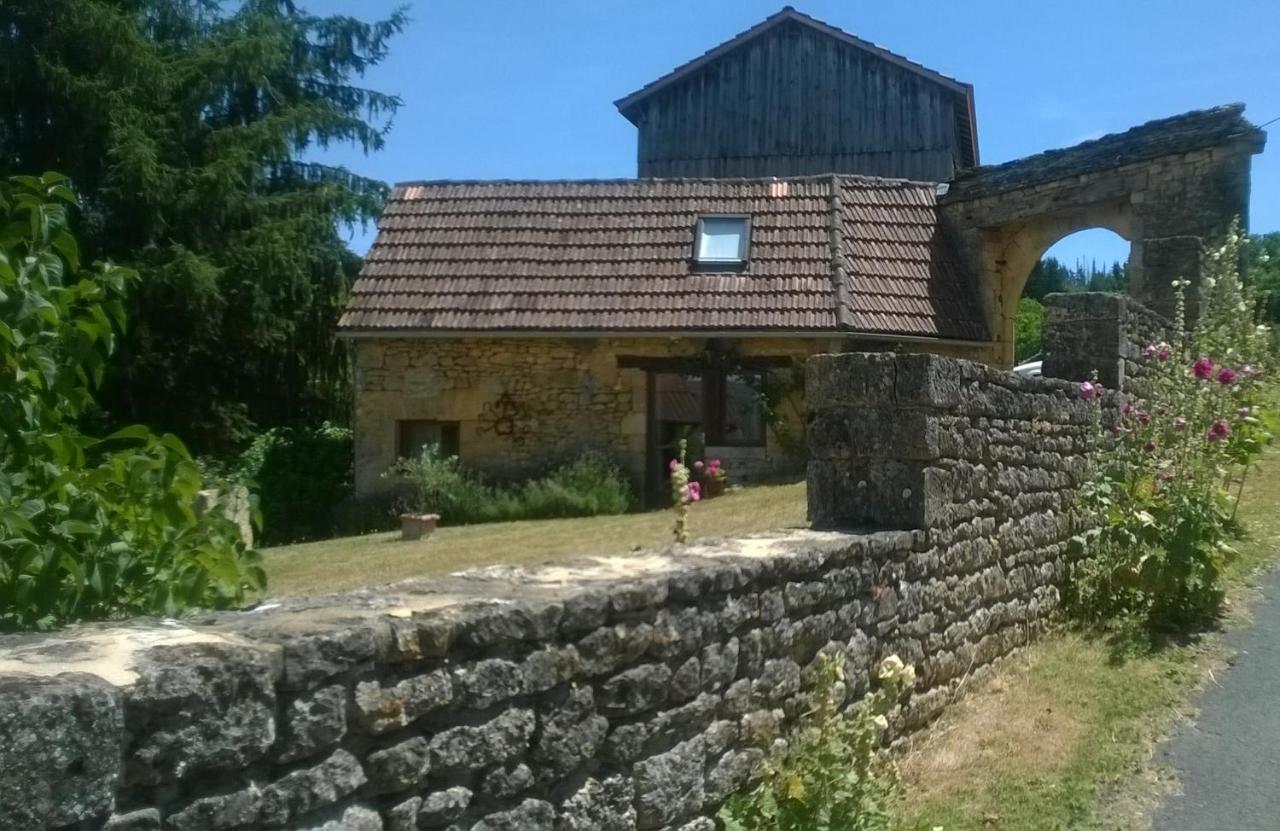 Chambre D'Hotes Lasserre Saint-Amand-de-Coly Eksteriør bilde